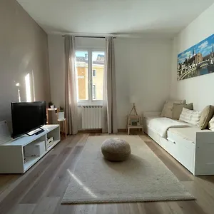  Apartamento Civico 57 Al Santo - Italia